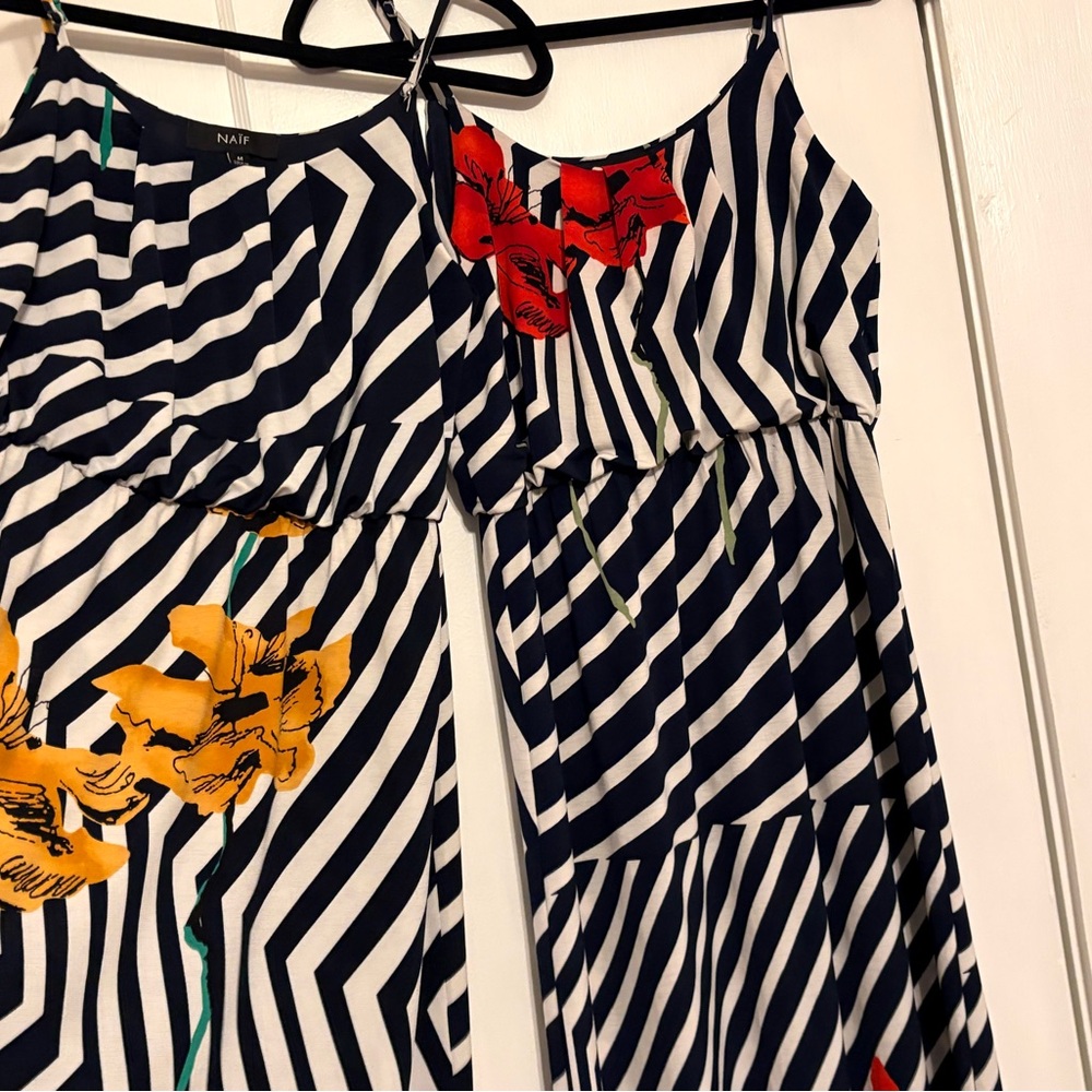 Bundle of 2 maxi dresses with floral accents - Picture 8 of 13
